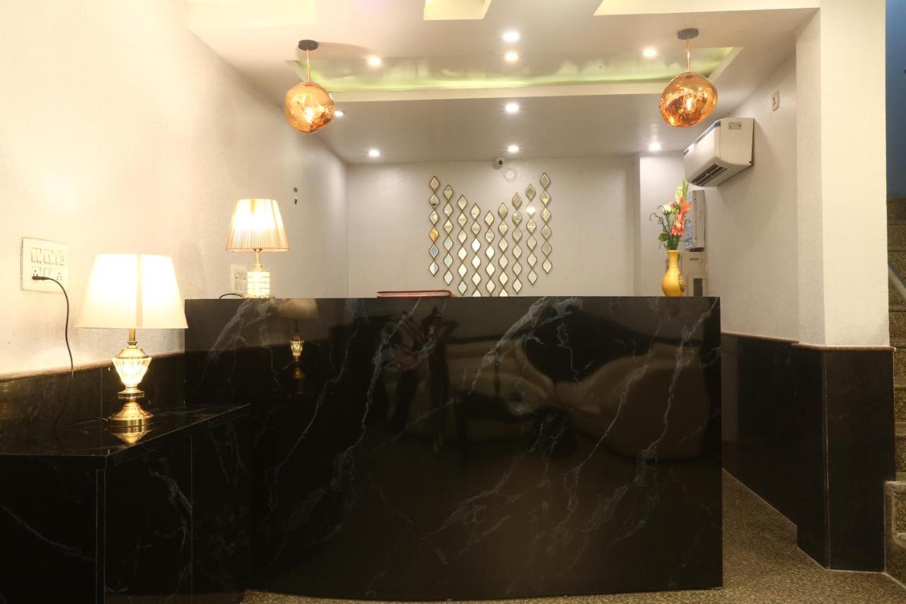 Hotel Earth Delhi  Exterior foto