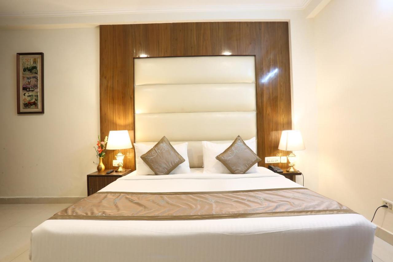 Hotel Earth Delhi  Exterior foto