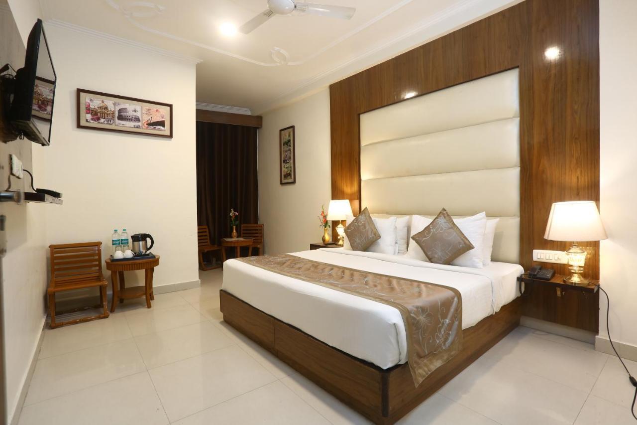 Hotel Earth Delhi  Exterior foto