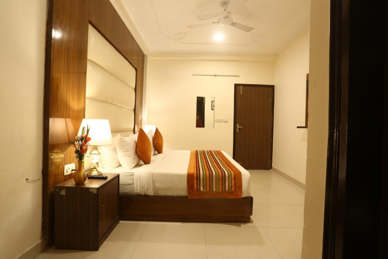 Hotel Earth Delhi  Exterior foto
