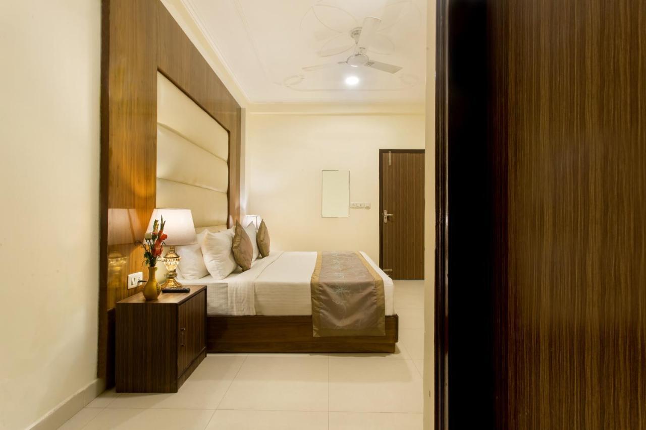 Hotel Earth Delhi  Exterior foto